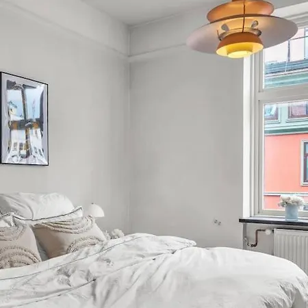 Kanskje Den Storste Airbnb-leiligheten I Sentrum! *