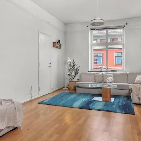 Kanskje Den Storste Airbnb-leiligheten I Sentrum! Daire Bergen